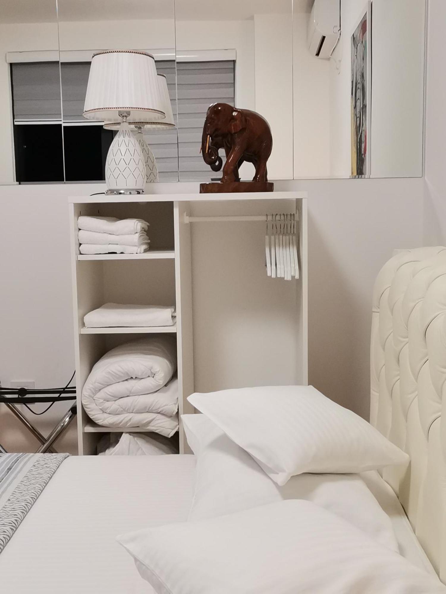 Pupin Palata Business Apartman B5 Novi Sad Phòng bức ảnh