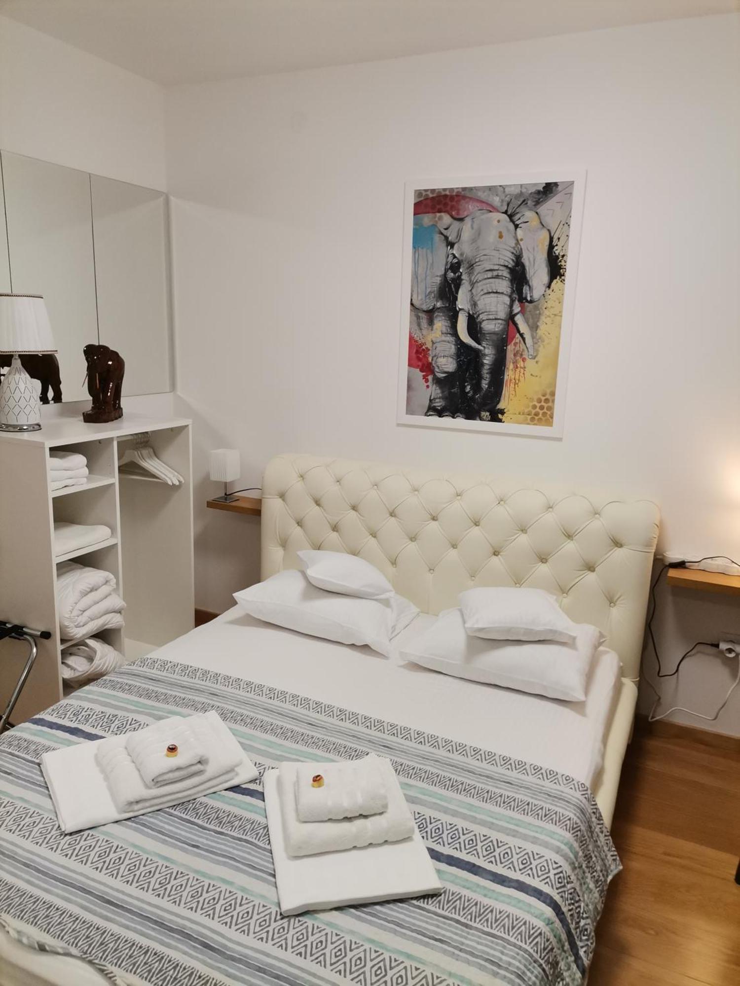 Pupin Palata Business Apartman B5 Apartment Novi Sad Phòng bức ảnh